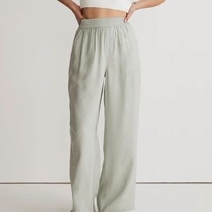 Carly Wide Leg Pant in Softdrape